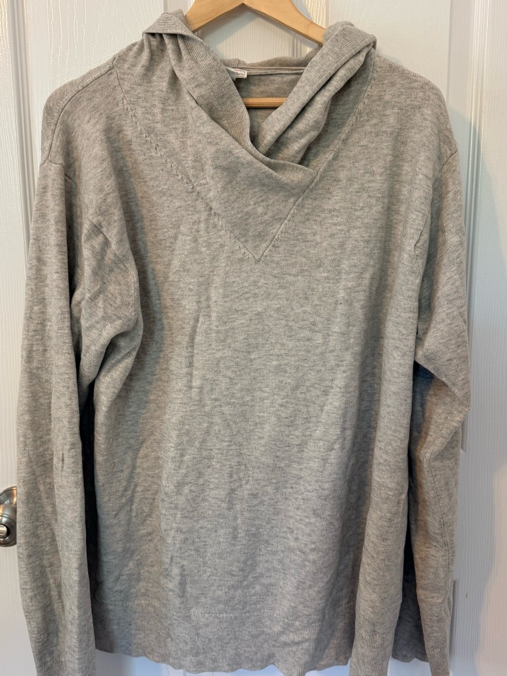 GAP Women's Light tan Gray Crewneck Sweater with Hood